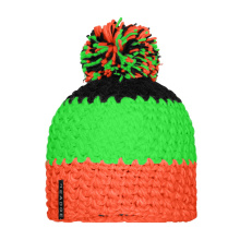 Crocheted Cap with Pompon - Topgiving